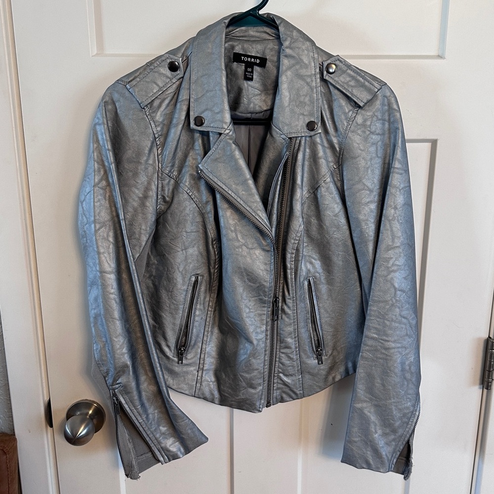 Torrid moto jacket - silver gray faux leather - Size 00 (similar to size 10-12)